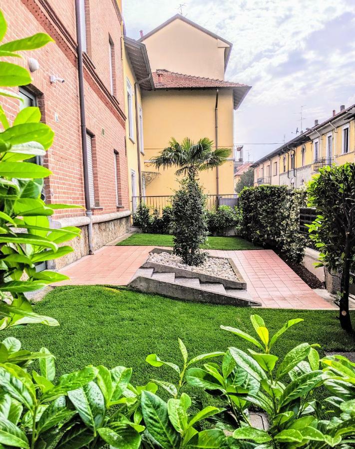 Monza Apartments Exterior photo